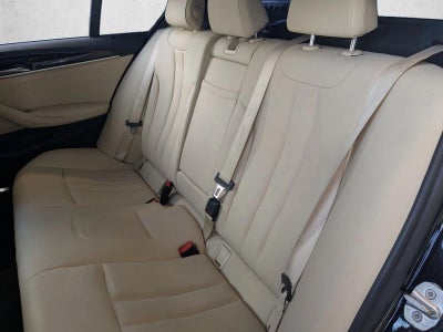 2018 BMW 530e iPerformance Plug-In Hybrid