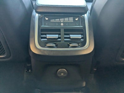 2022 Volvo XC90 Recharge Plug-In Hybrid T8 eAWD PHEV Inscription Expression 6P