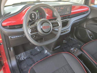2024 FIAT 500e INSPI(RED) FWD