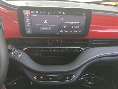 2024 FIAT 500e INSPI(RED) FWD