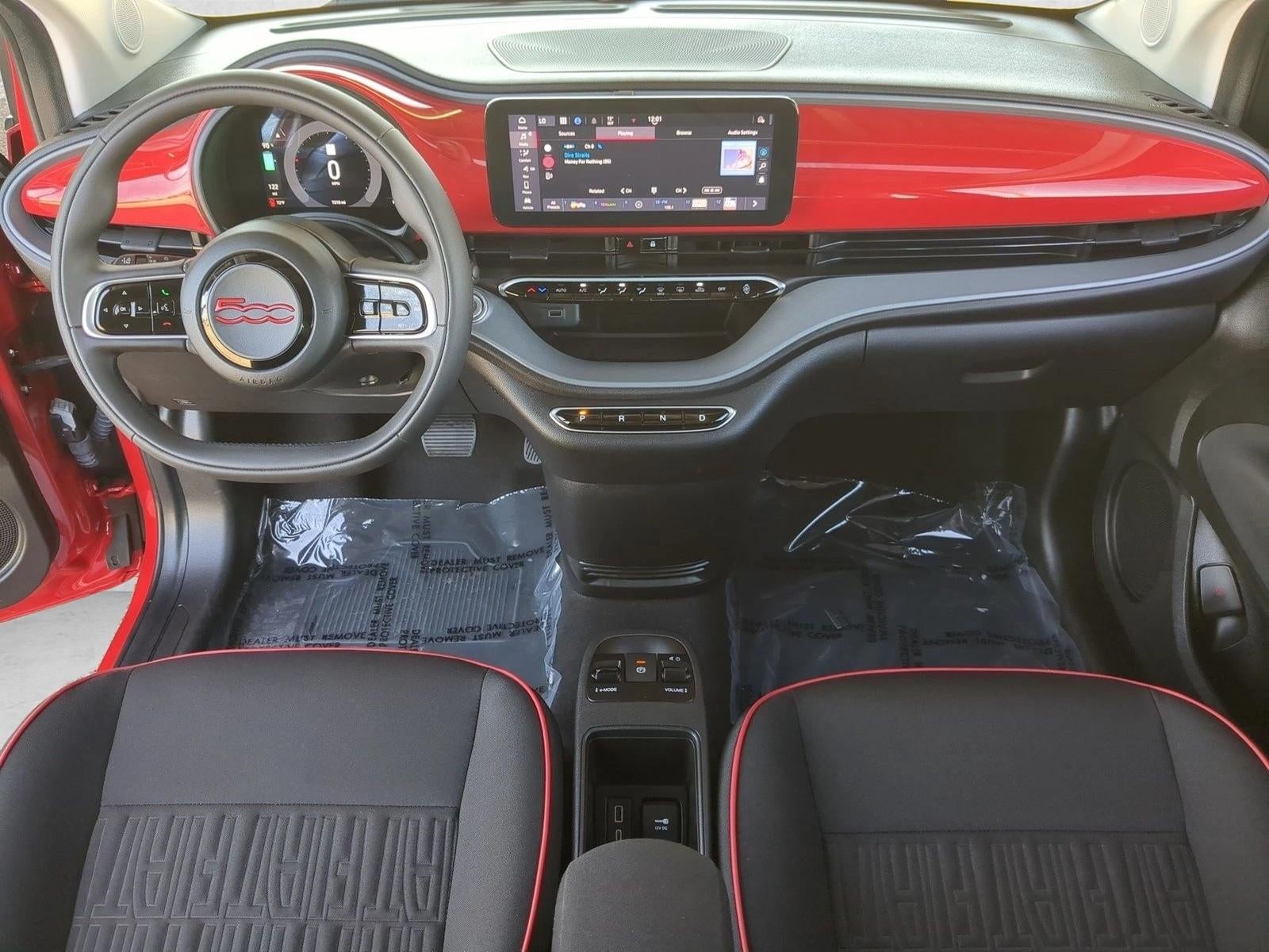 2024 FIAT 500e INSPI(RED) FWD