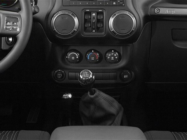 2014 Jeep Wrangler Unlimited 4WD 4dr Sport