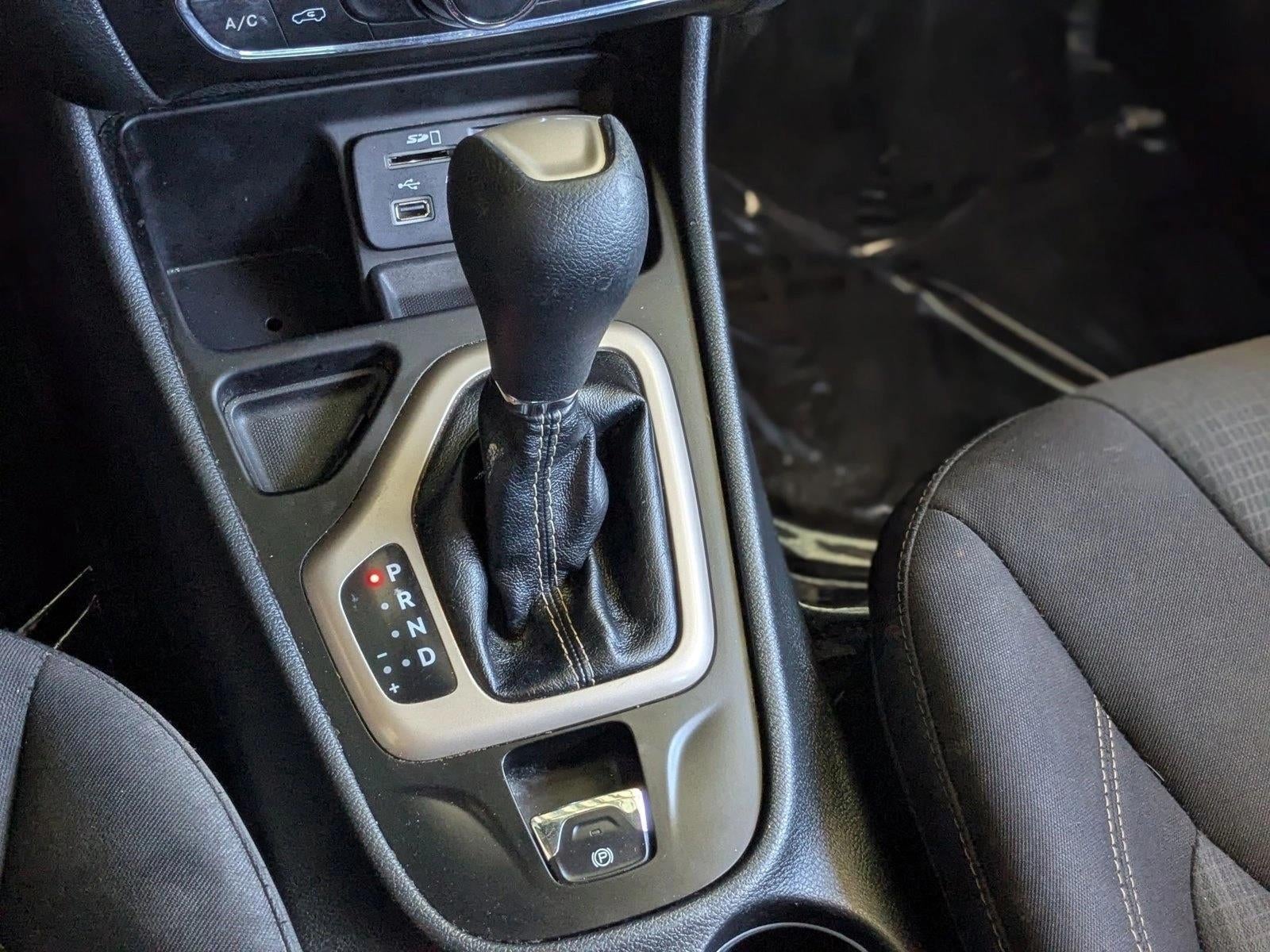 2016 Jeep Cherokee FWD 4dr Latitude