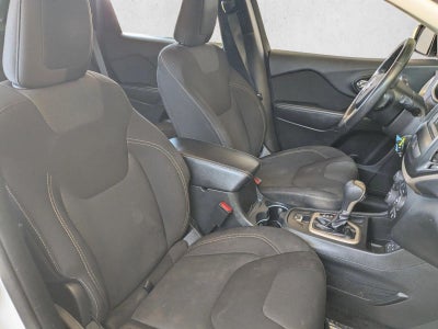 2016 Jeep Cherokee FWD 4dr Latitude