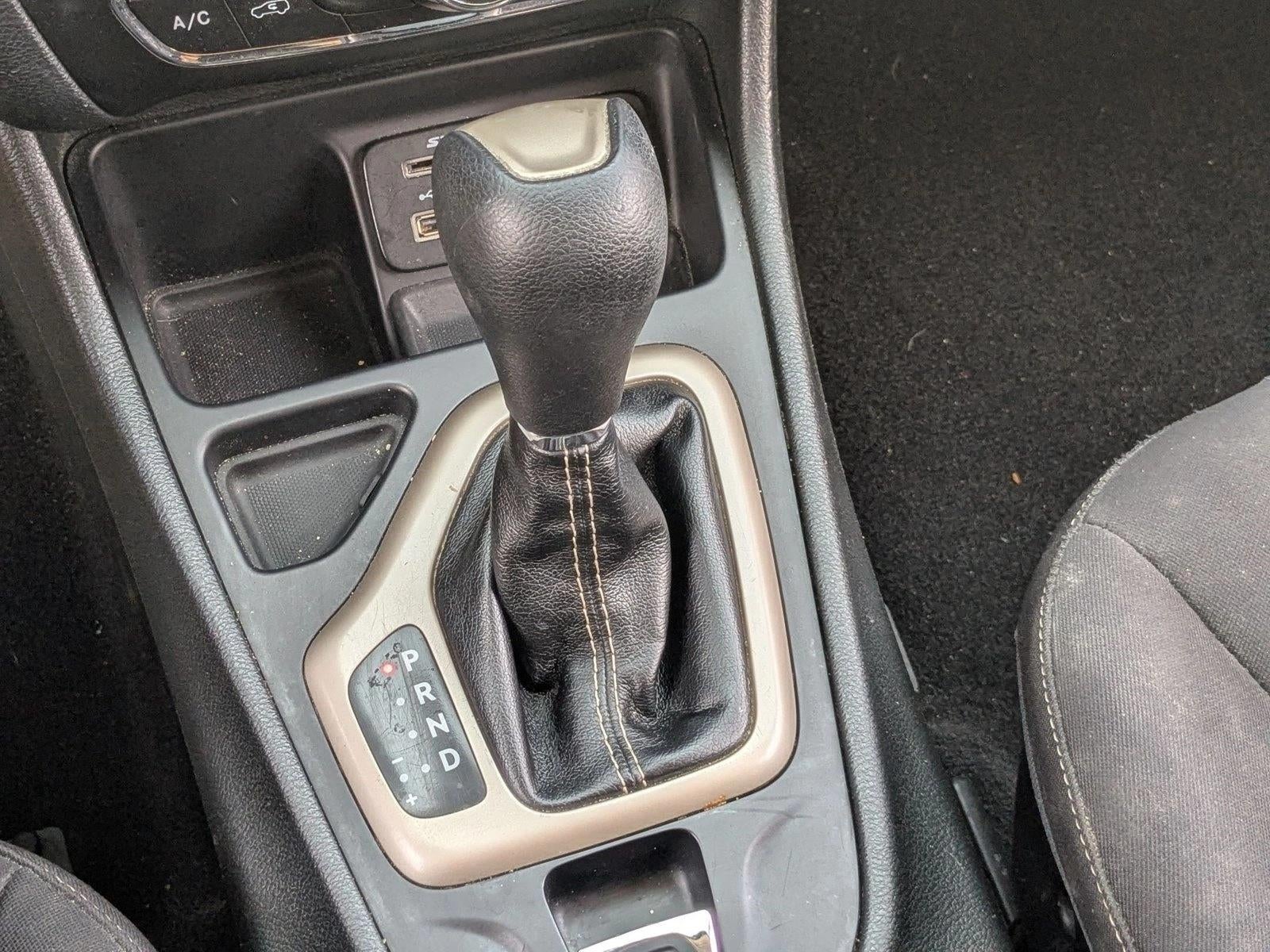 2015 Jeep Cherokee FWD 4dr Latitude