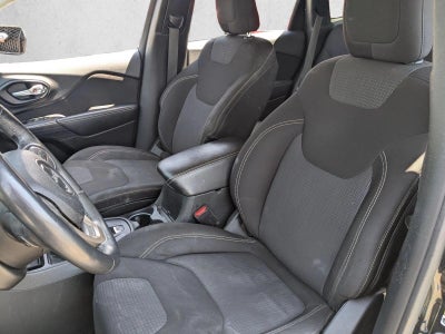 2015 Jeep Cherokee FWD 4dr Latitude