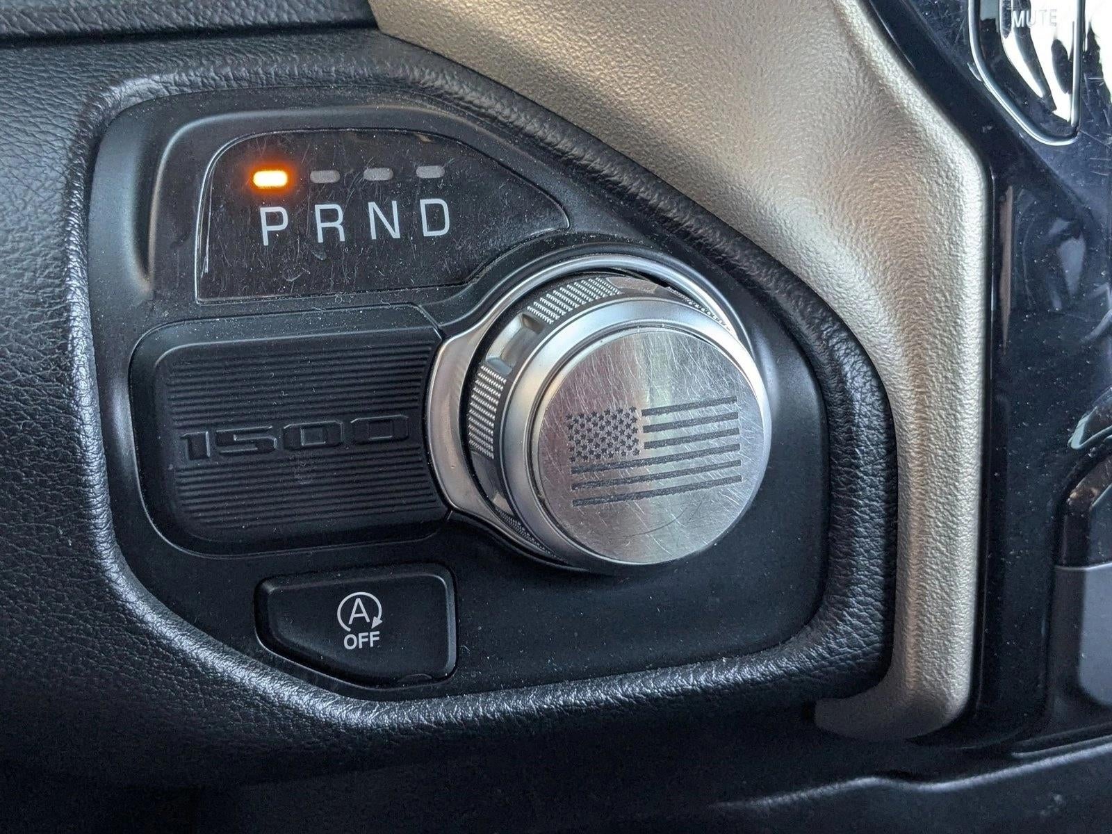 2021 RAM 1500 Laramie 4x2 Crew Cab 5'7" Box