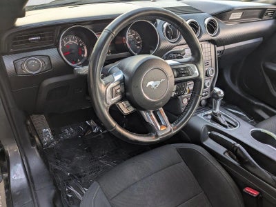 2017 Ford Mustang V6 Fastback