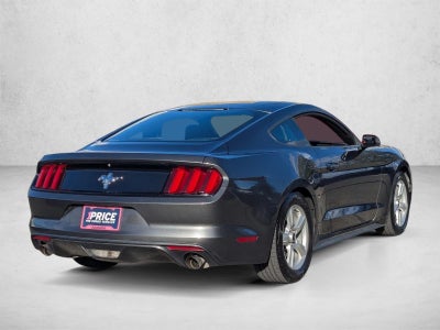 2017 Ford Mustang V6 Fastback