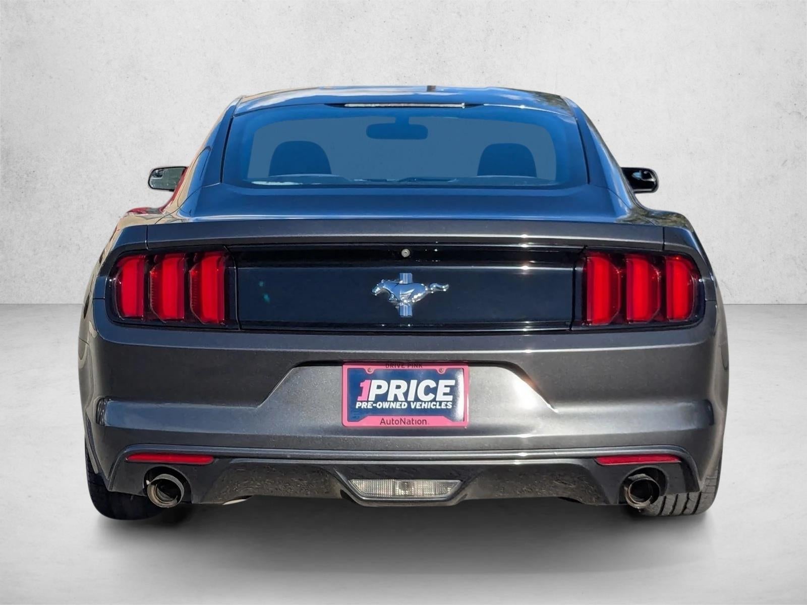 2017 Ford Mustang V6 Fastback