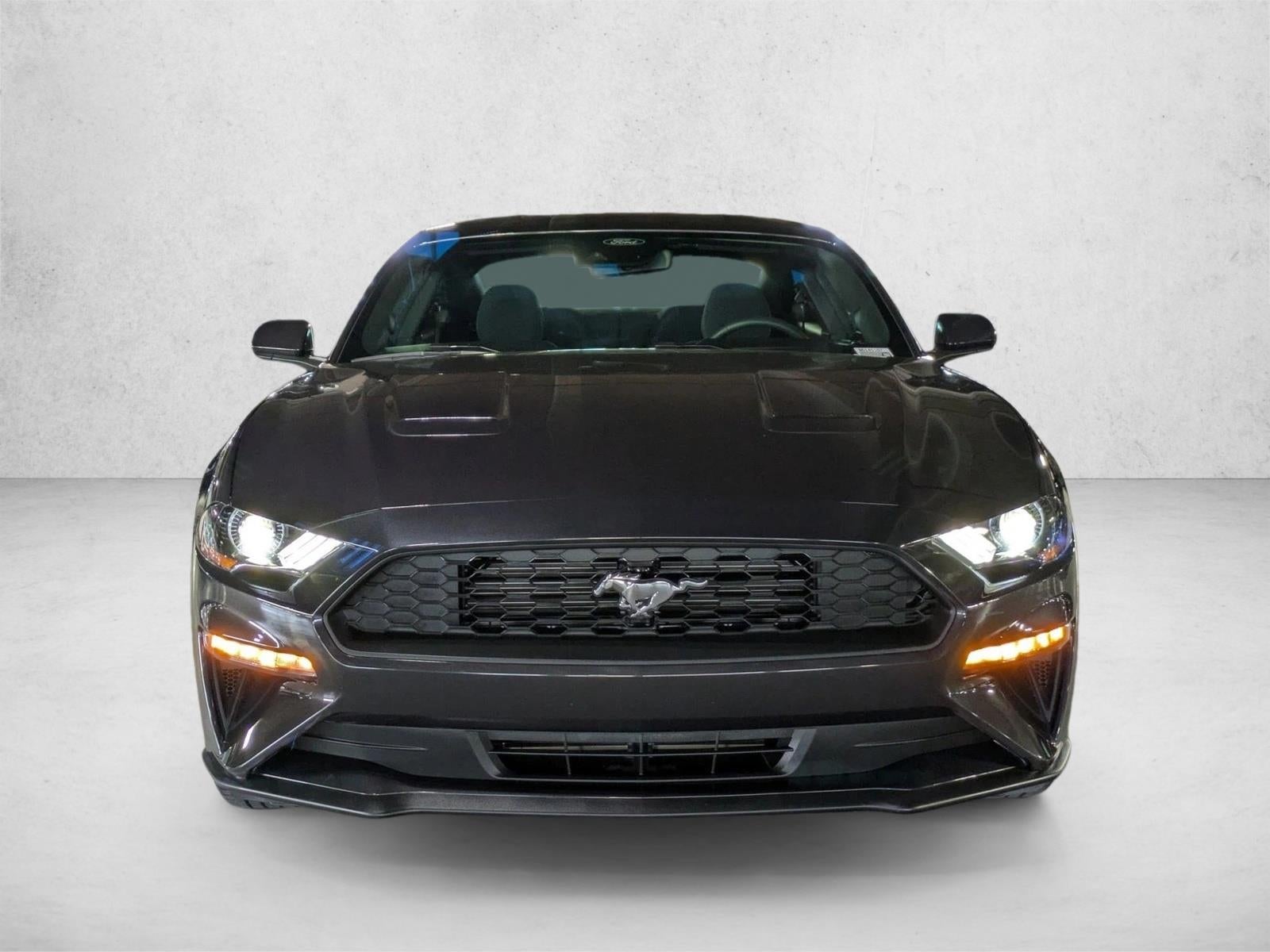 2022 Ford Mustang EcoBoost Fastback