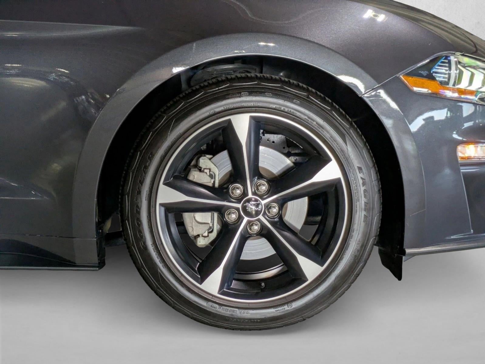 2022 Ford Mustang EcoBoost Fastback