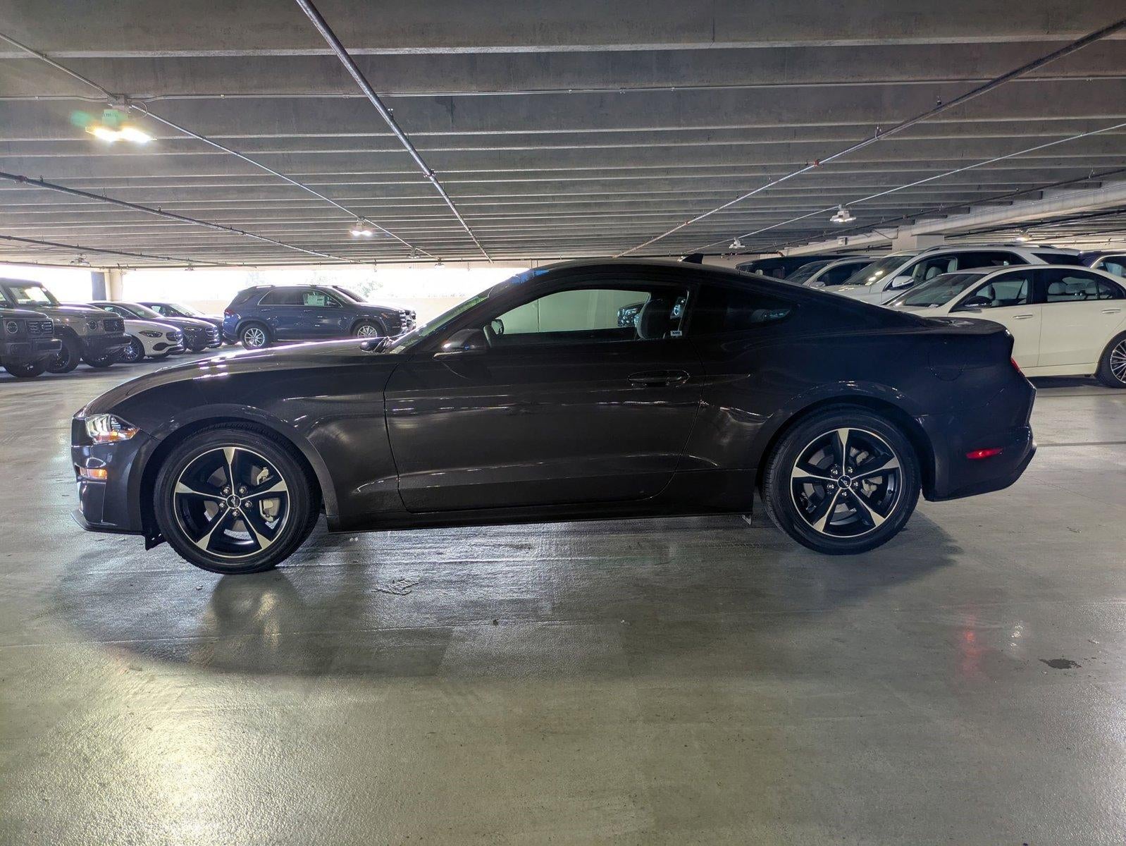 2022 Ford Mustang EcoBoost Fastback