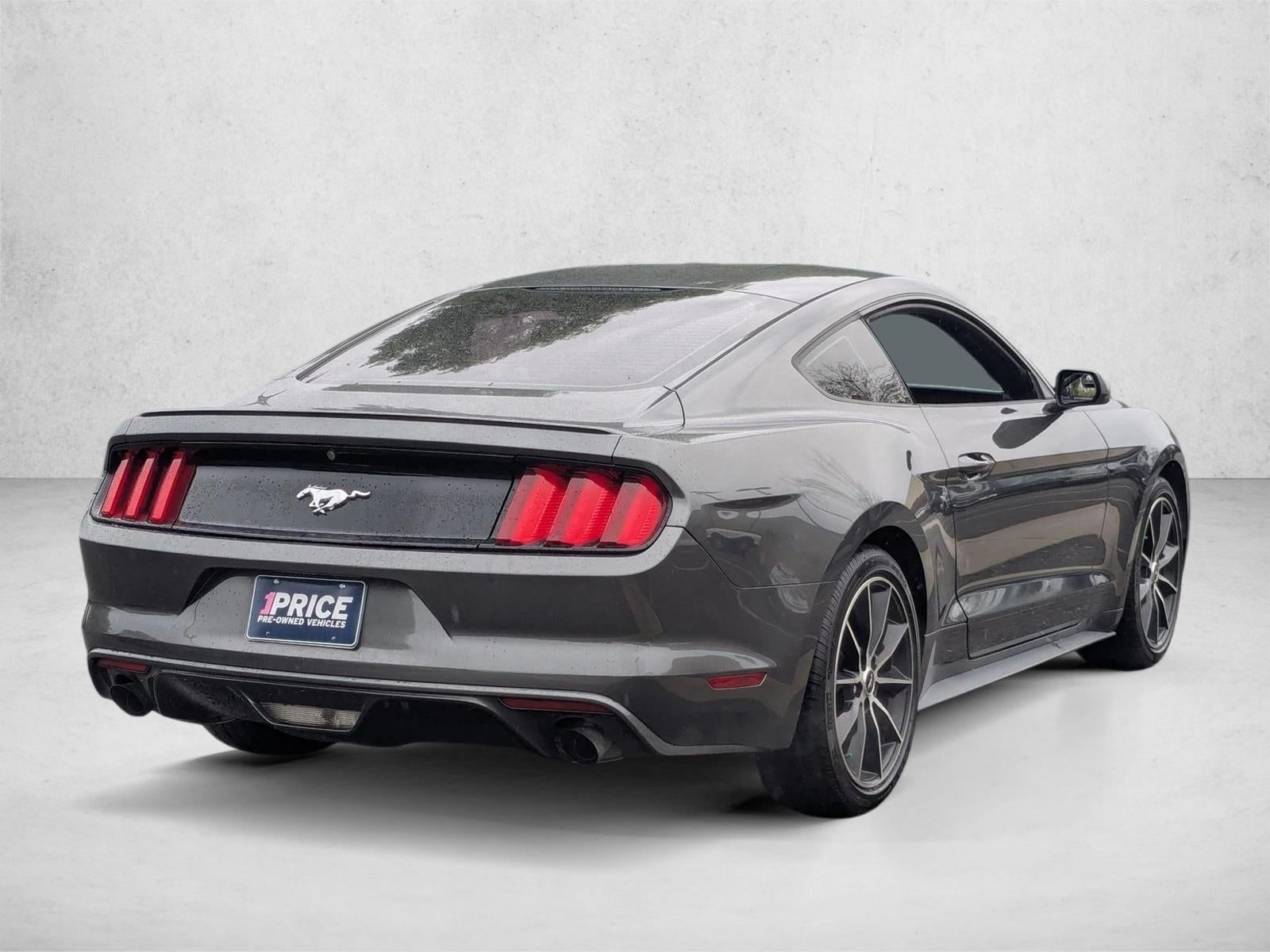 2016 Ford Mustang 2dr Fastback EcoBoost