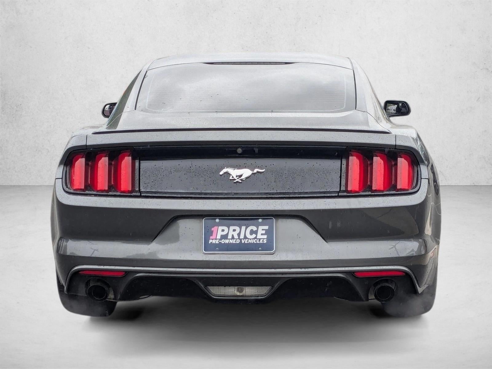 2016 Ford Mustang 2dr Fastback EcoBoost