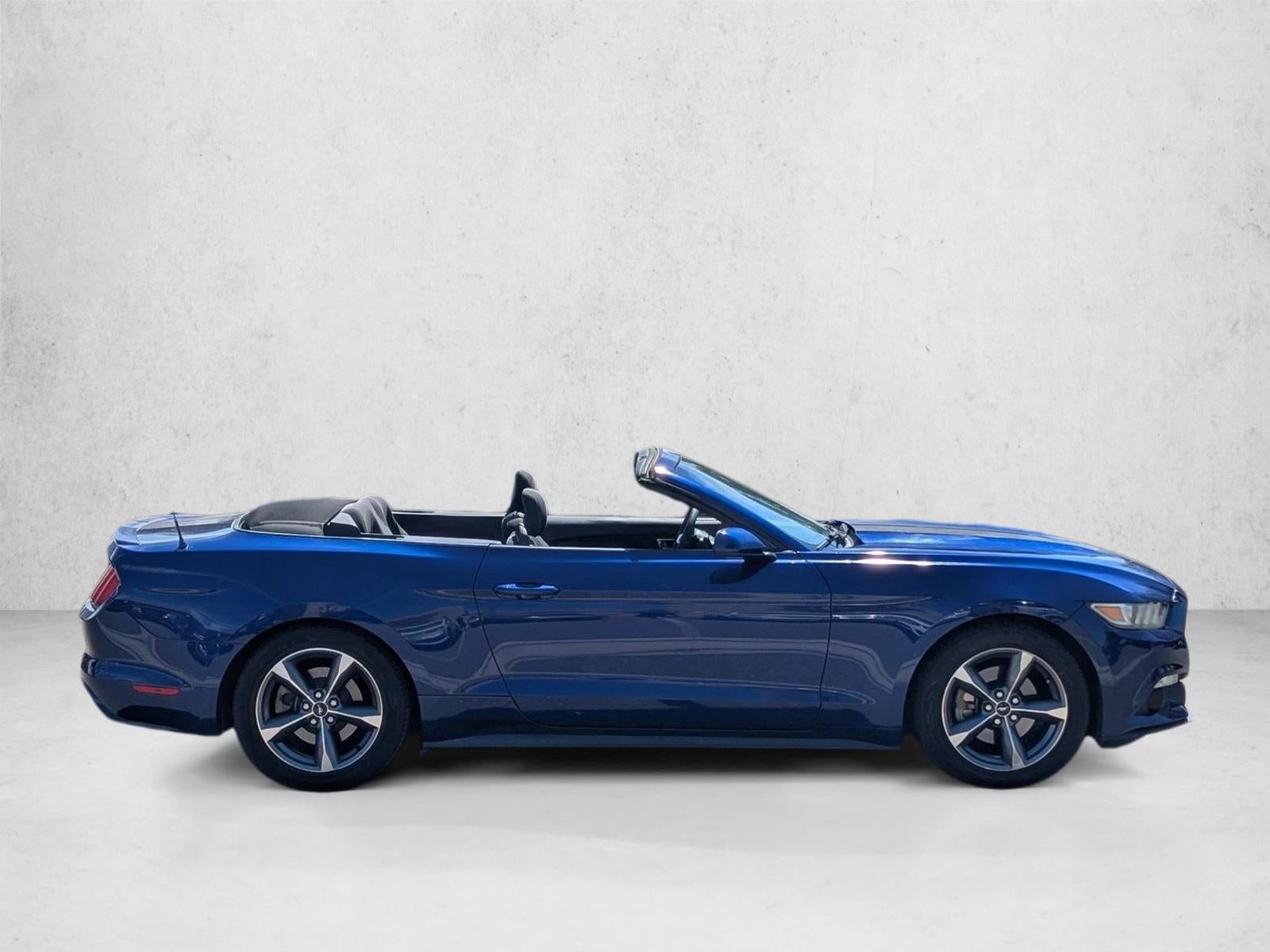 2016 Ford Mustang 2dr Conv V6