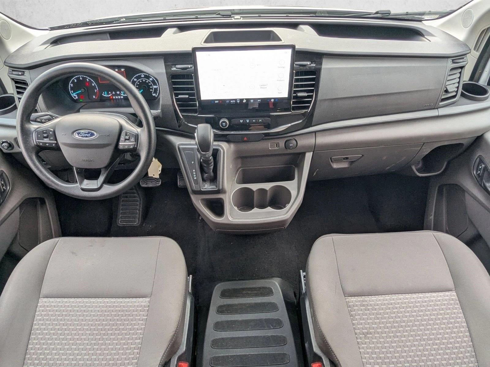 2023 Ford Transit Passenger Wagon T-350 148" Low Roof XLT RWD