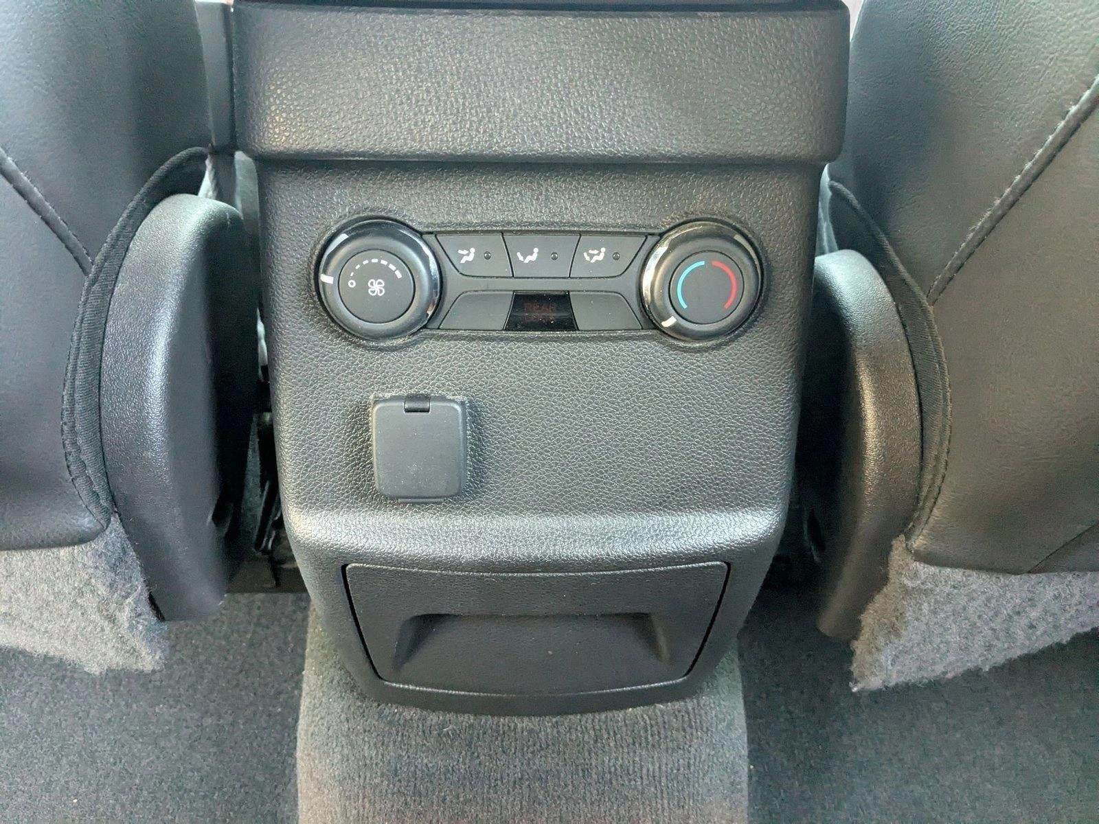 2015 Ford Explorer FWD 4dr XLT