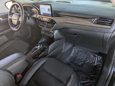 2020 Ford Escape Titanium Hybrid FWD