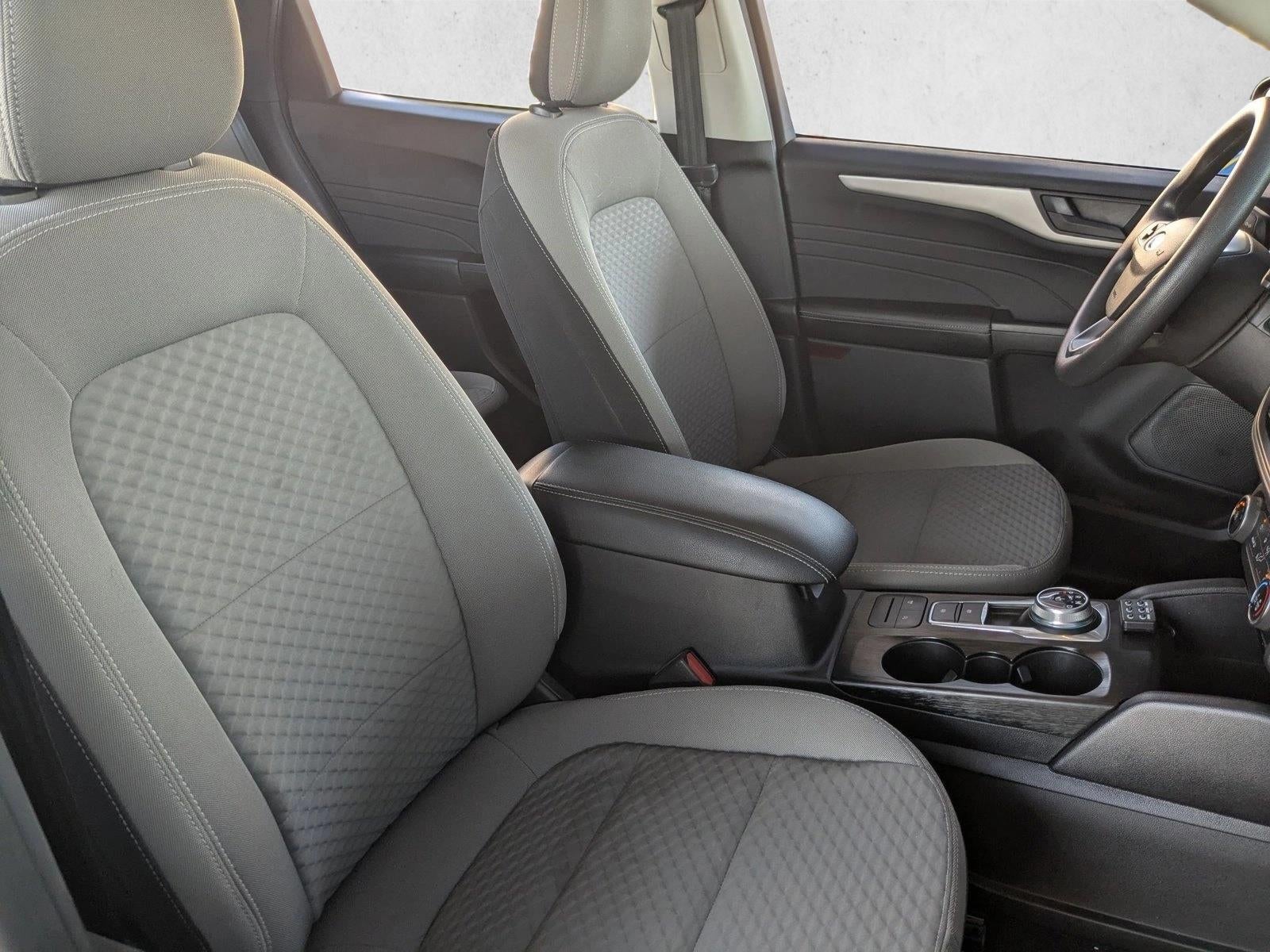 2022 Ford Escape SE FWD