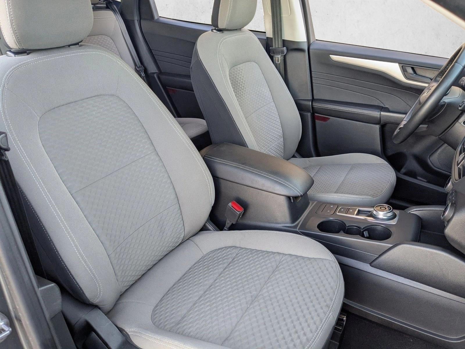 2022 Ford Escape SE FWD