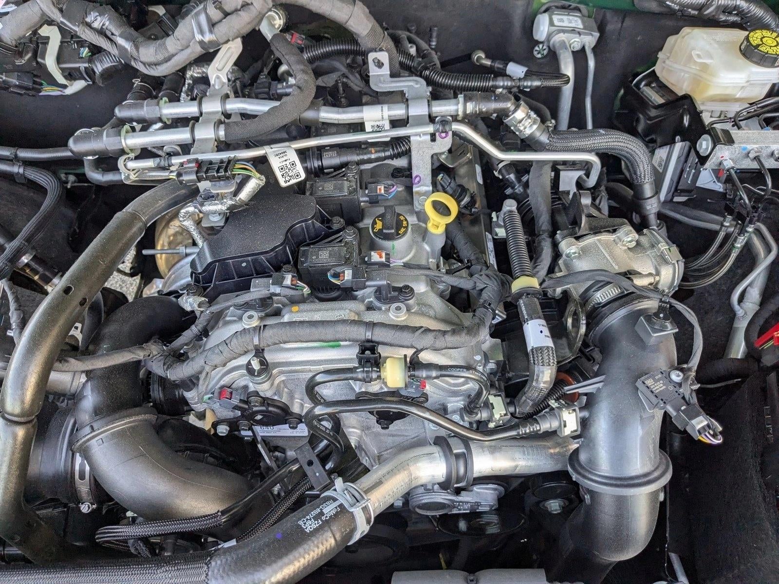 2025 Ford Bronco Outer Banks 4 Door 4x4