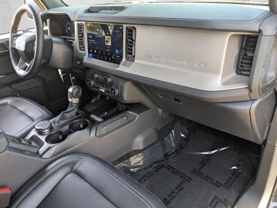 2025 Ford Bronco Outer Banks 4 Door 4x4