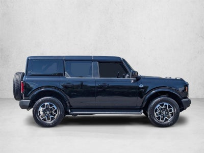 2025 Ford Bronco Outer Banks 4 Door 4x4