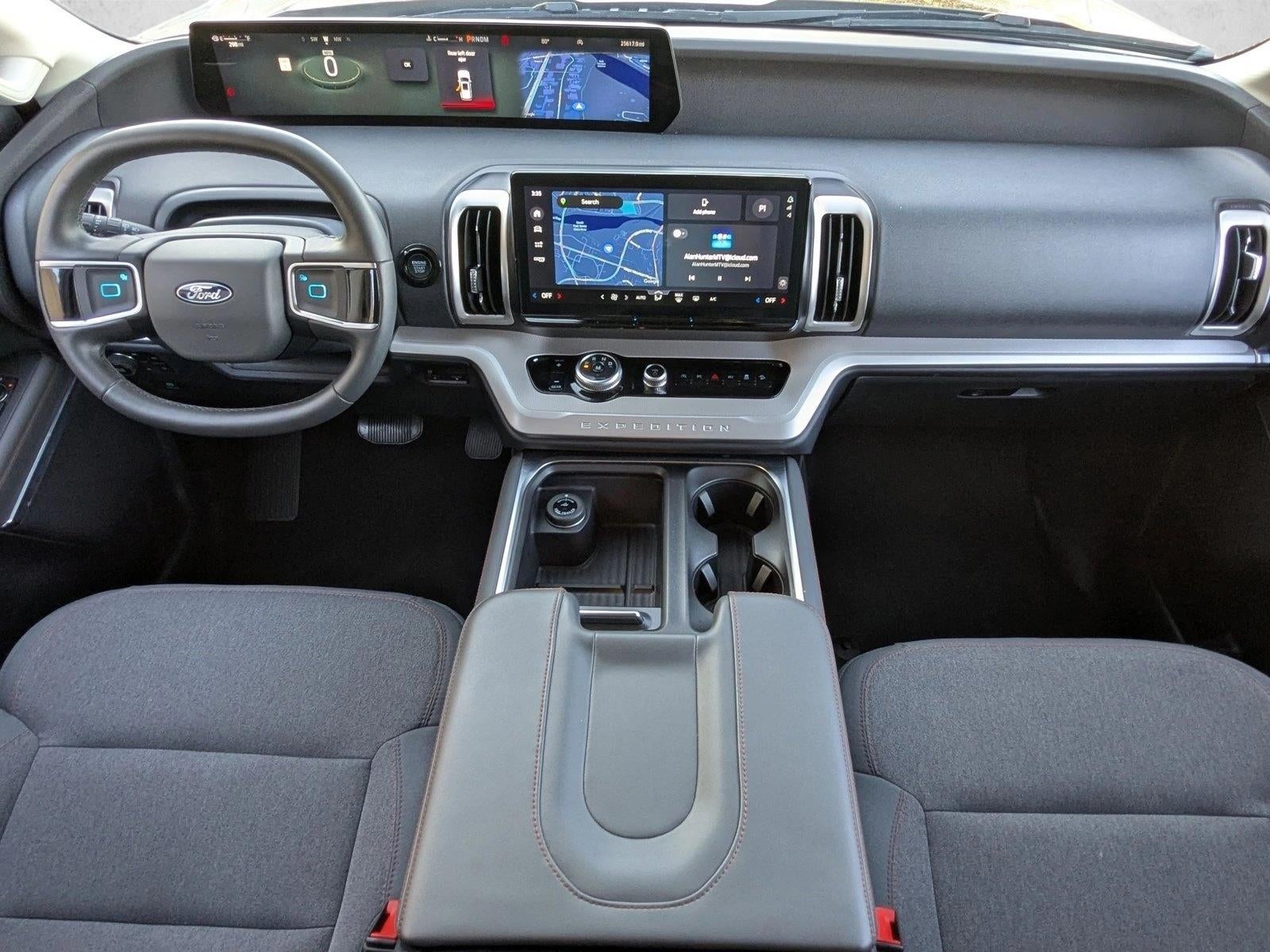 2025 Ford Expedition Max Active 4x4