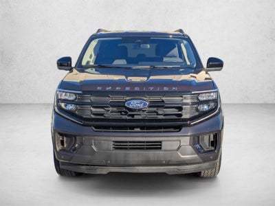 2025 Ford Expedition Max Active 4x4