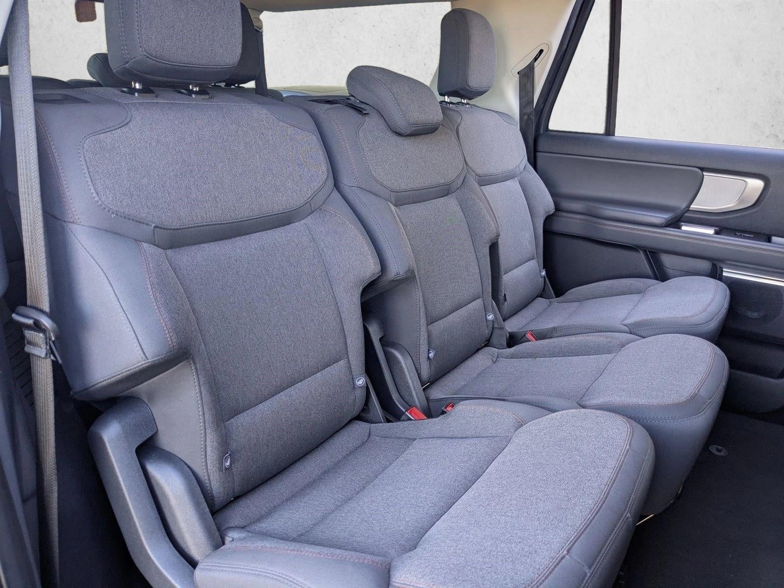 2025 Ford Expedition Max Active 4x4