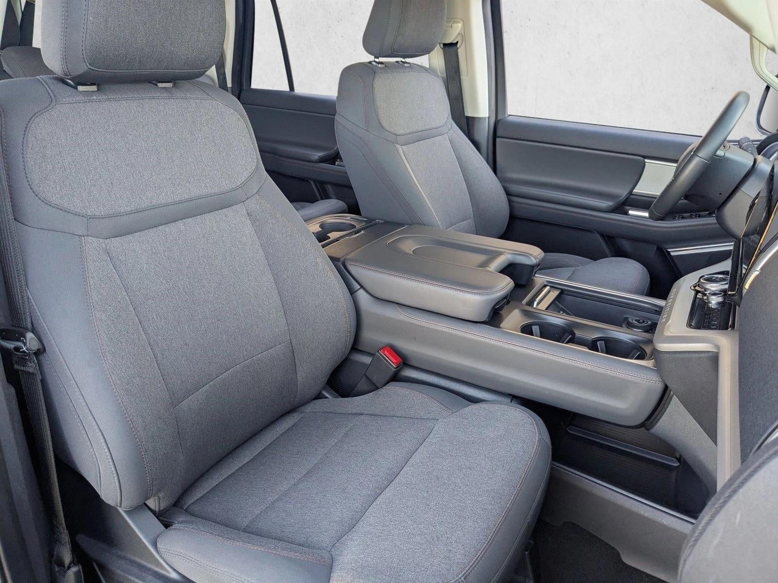 2025 Ford Expedition Max Active 4x4