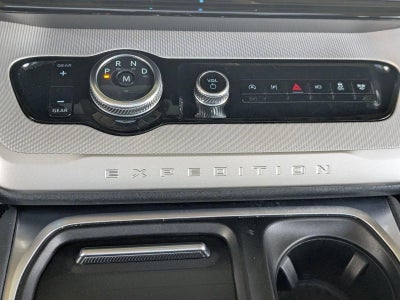 2025 Ford Expedition Active 4x2