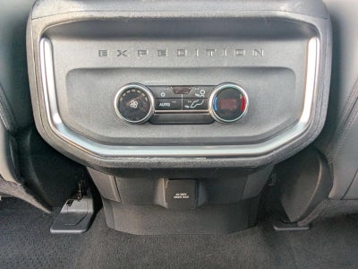 2025 Ford Expedition Active 4x2