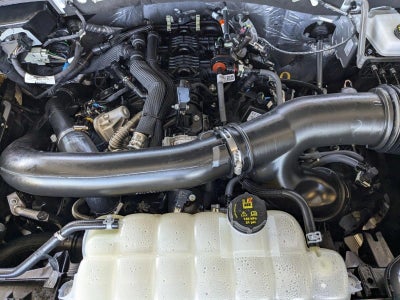 2025 Ford Expedition Active 4x2