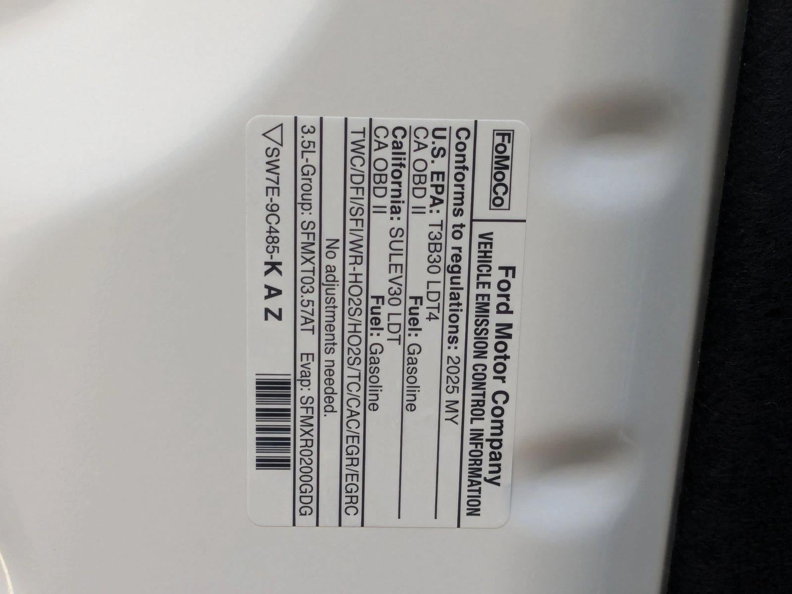 2025 Ford Expedition Active 4x2