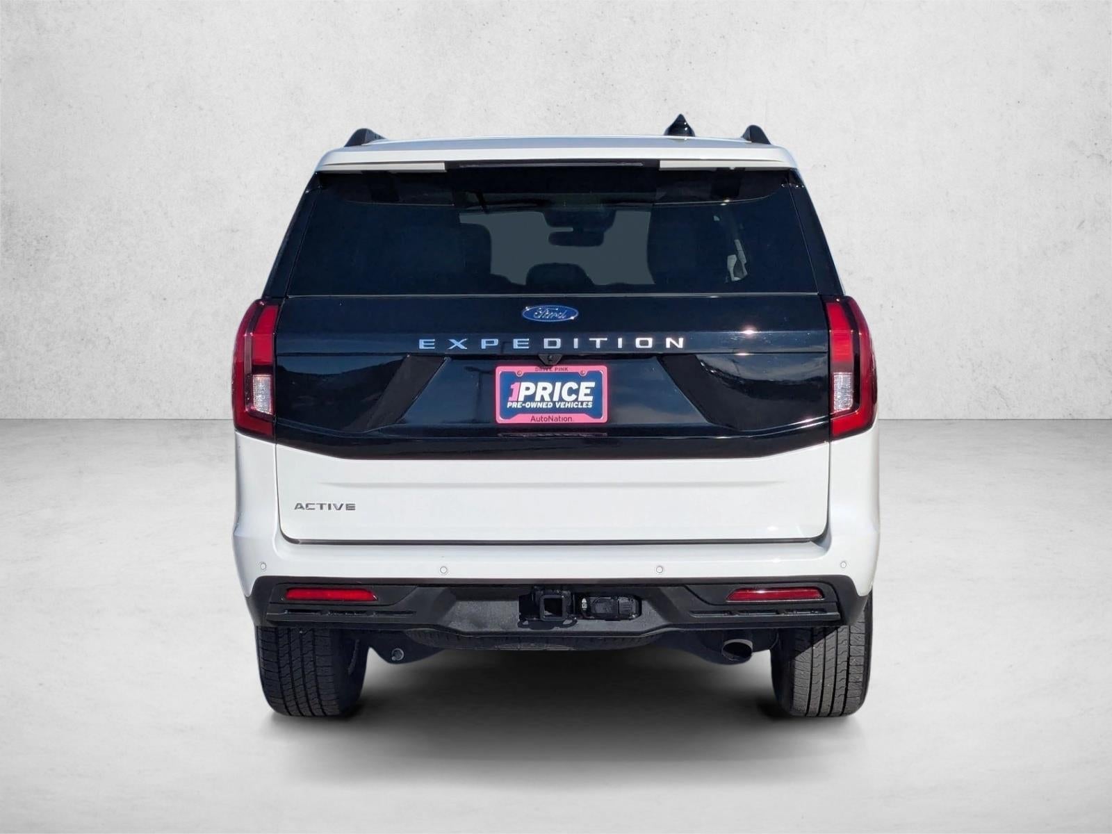 2025 Ford Expedition Active 4x2