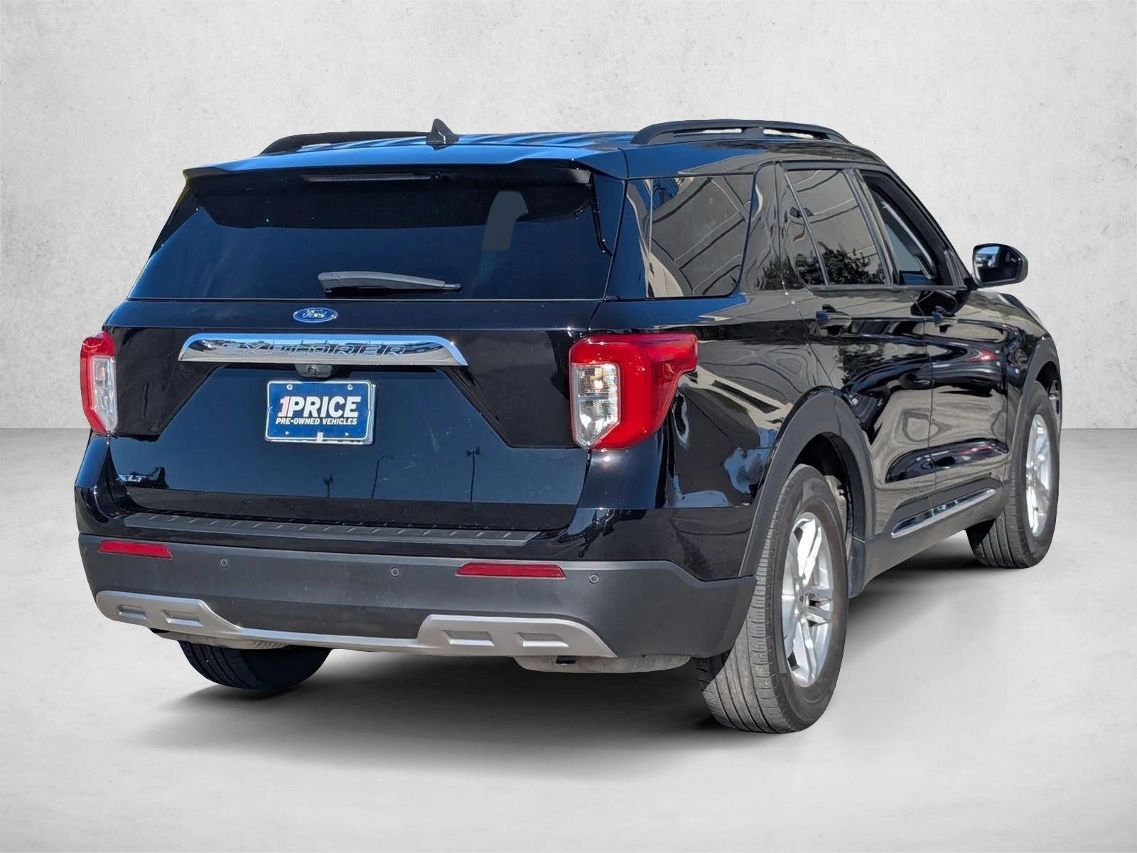 2021 Ford Explorer XLT RWD