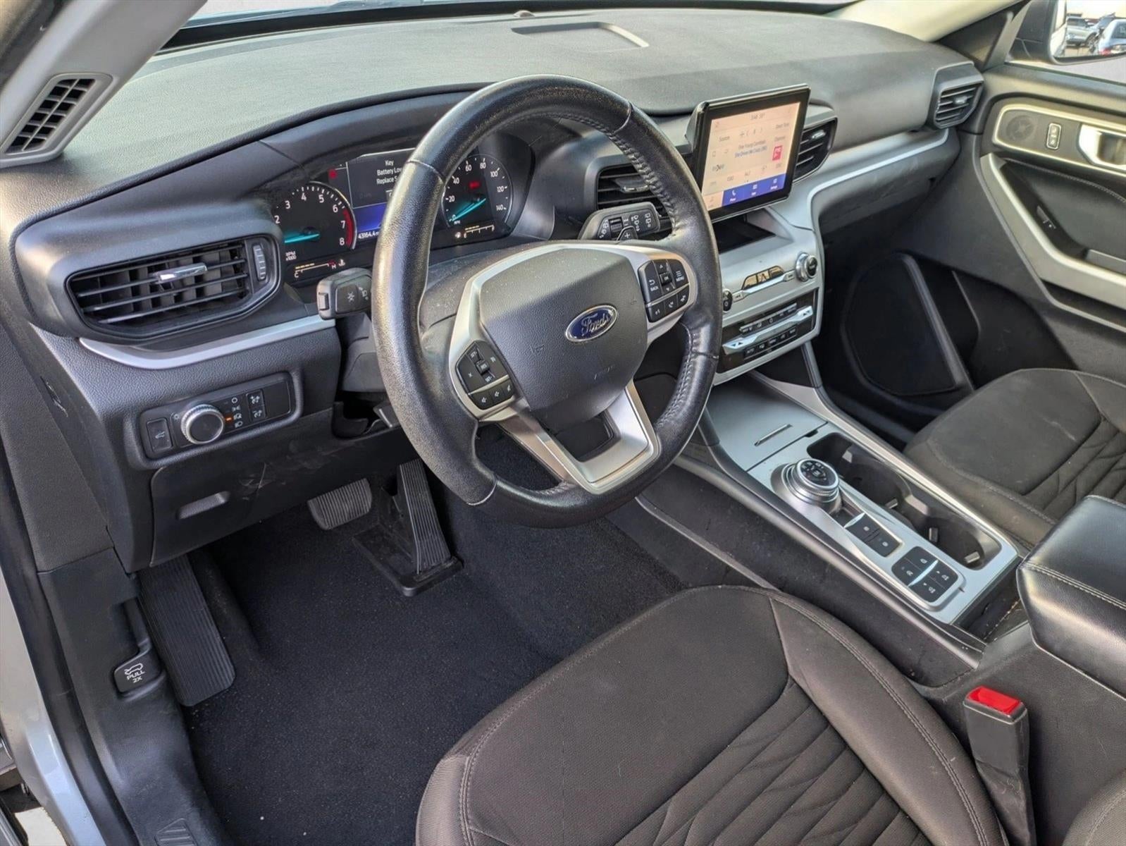 2020 Ford Explorer XLT RWD