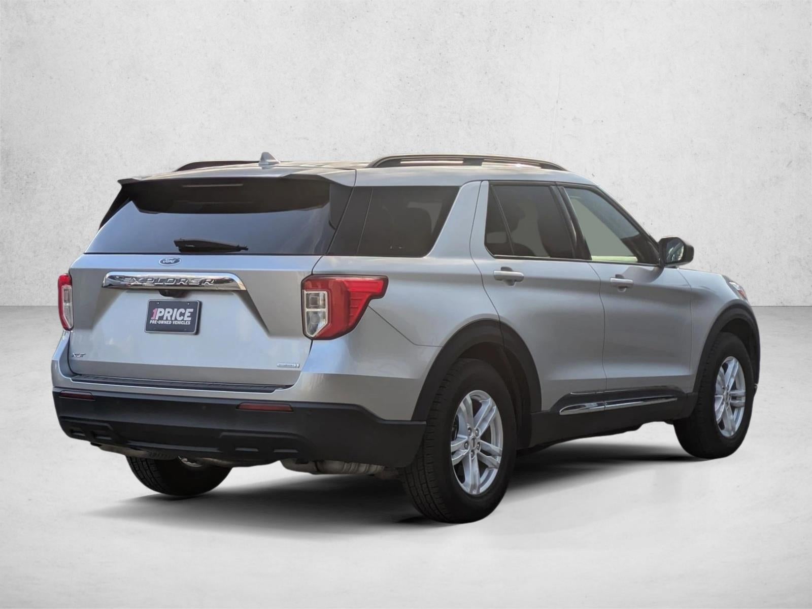 2020 Ford Explorer XLT RWD