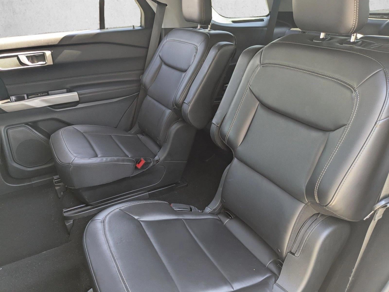 2023 Ford Explorer XLT RWD