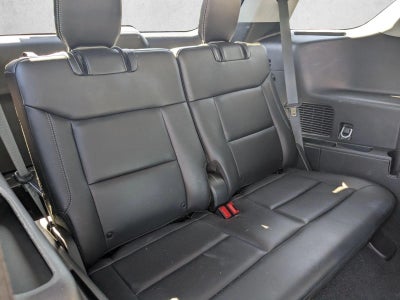 2023 Ford Explorer XLT RWD
