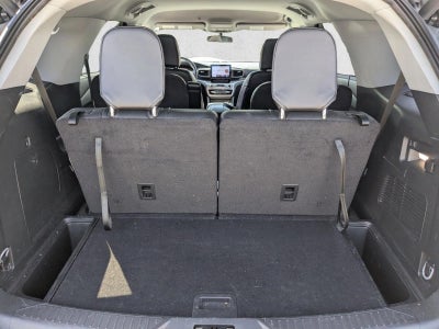 2023 Ford Explorer XLT RWD