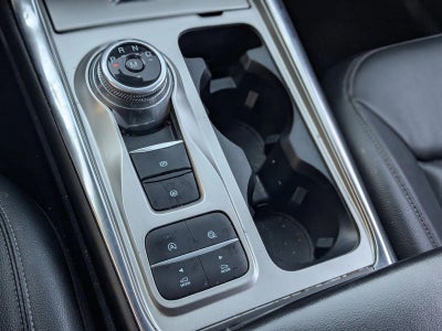 2020 Ford Explorer XLT RWD