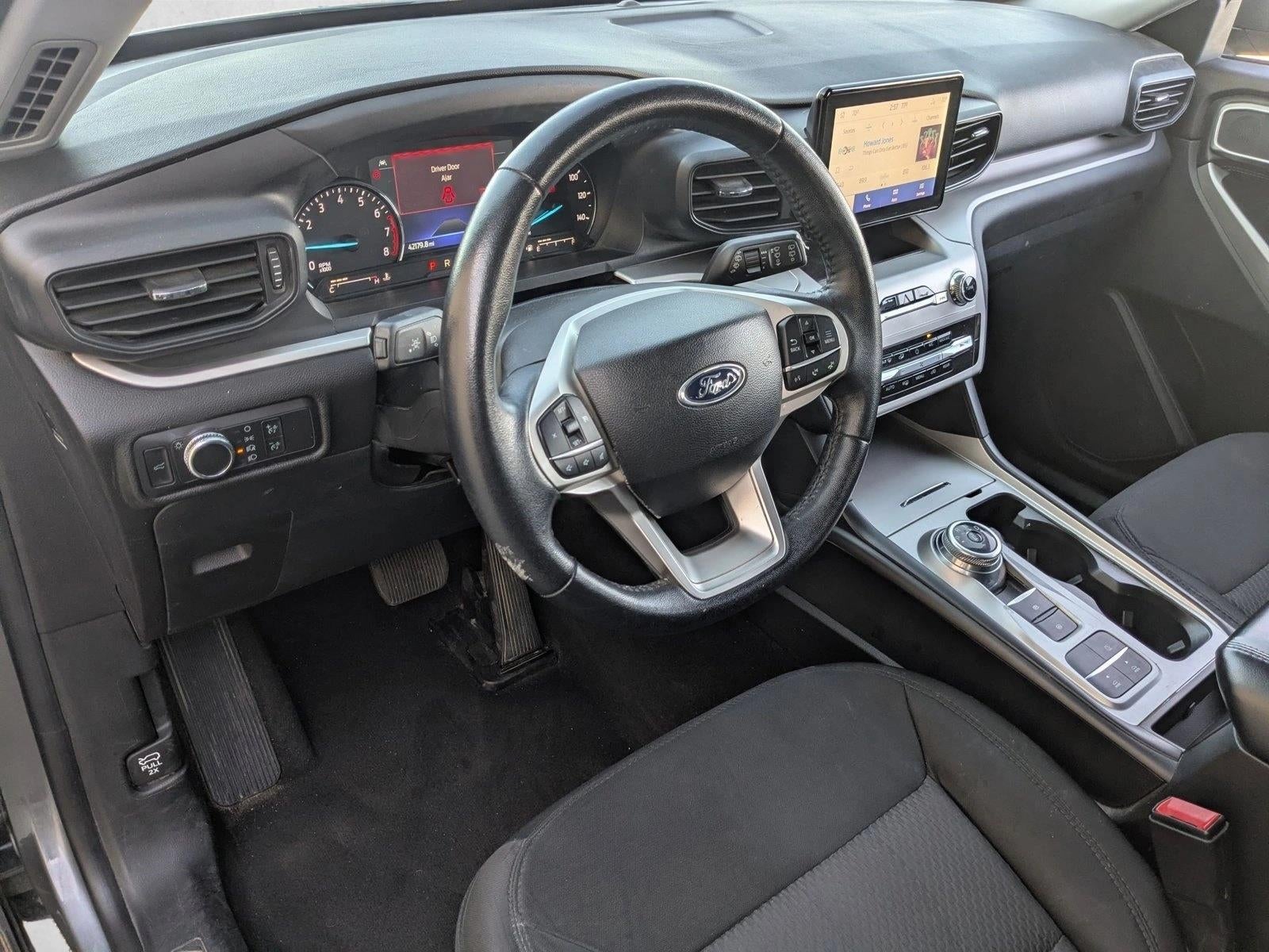 2022 Ford Explorer XLT RWD