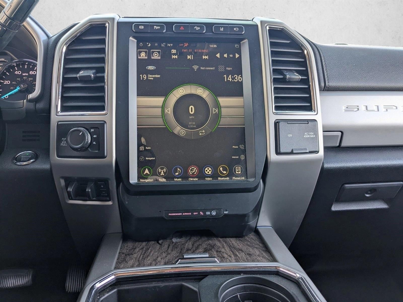 2018 Ford Super Duty F-250 SRW LARIAT 4WD Crew Cab 6.75' Box