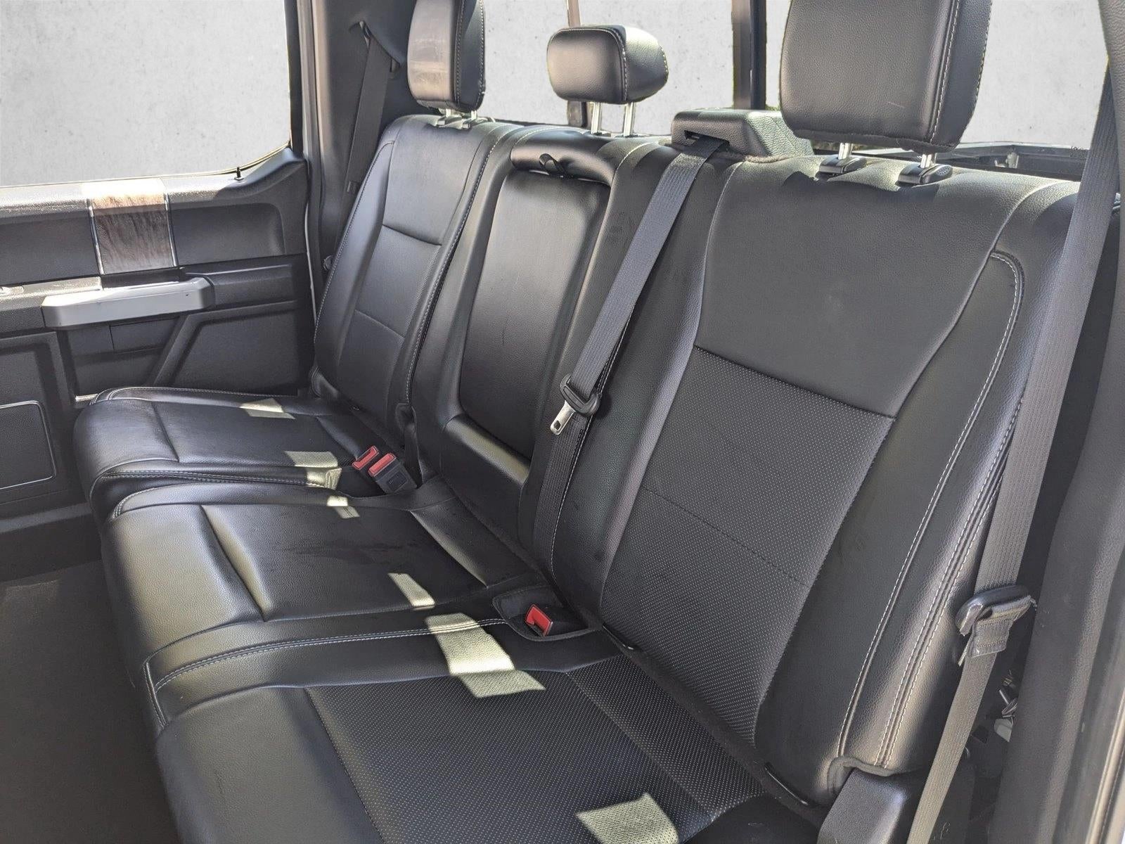 2019 Ford Super Duty F-250 SRW LARIAT 4WD Crew Cab 6.75' Box