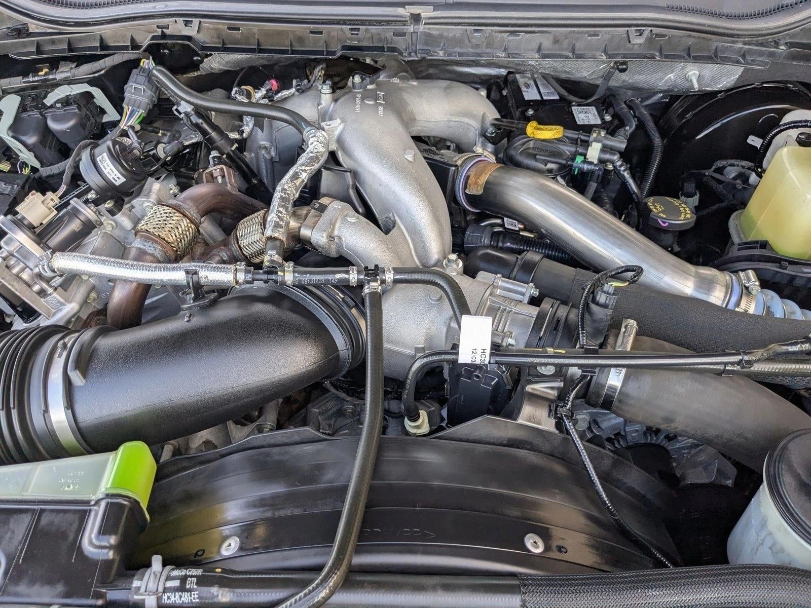 2021 Ford Super Duty F-250 SRW LARIAT 4WD Crew Cab 6.75' Box