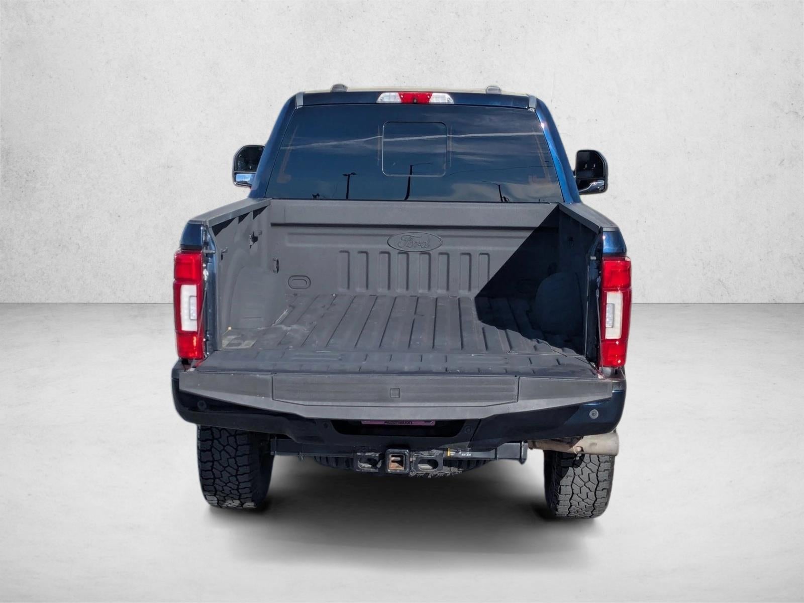 2021 Ford Super Duty F-250 SRW LARIAT 4WD Crew Cab 6.75' Box