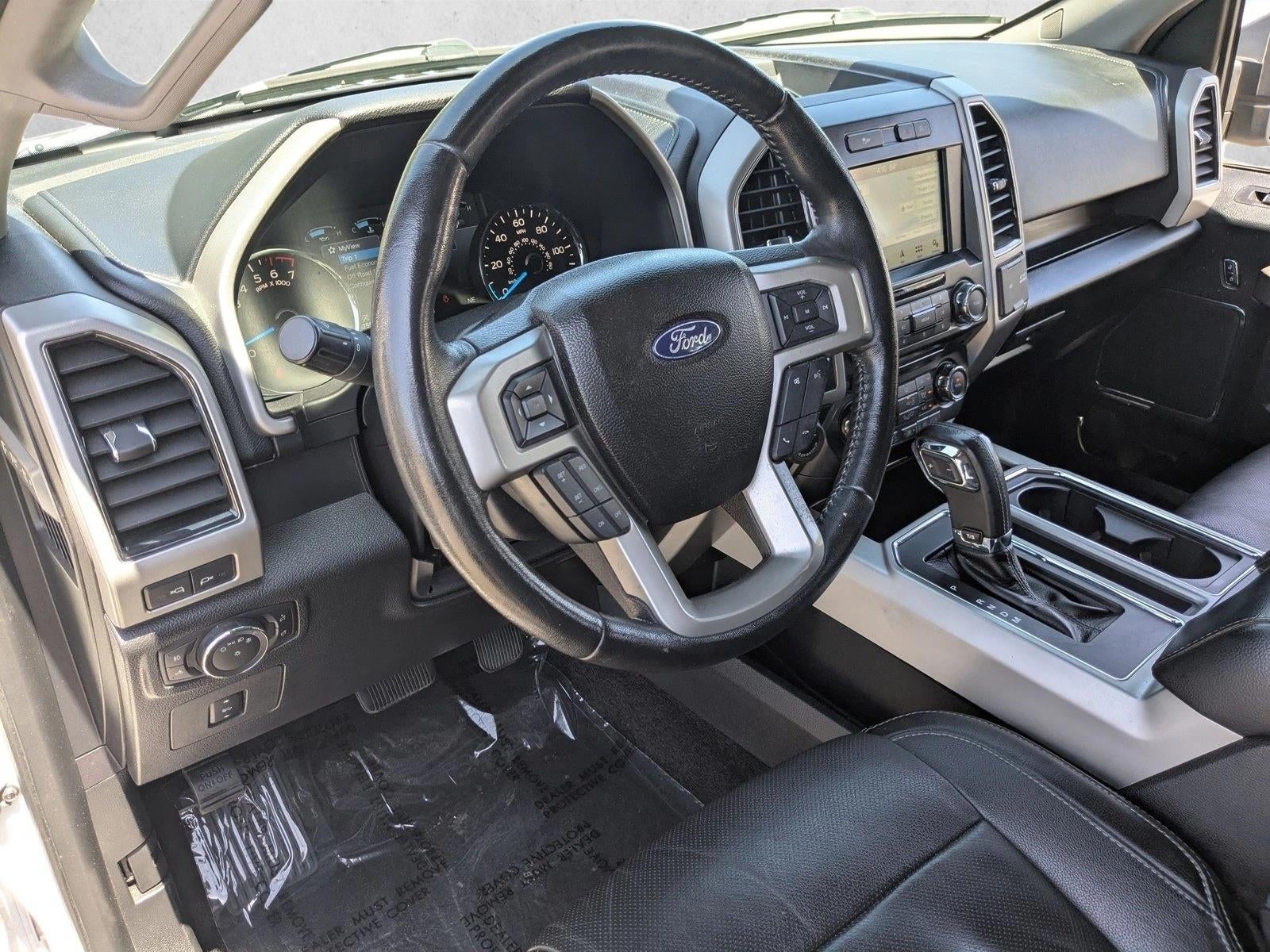 2017 Ford F-150 Lariat 2WD SuperCrew 5.5' Box